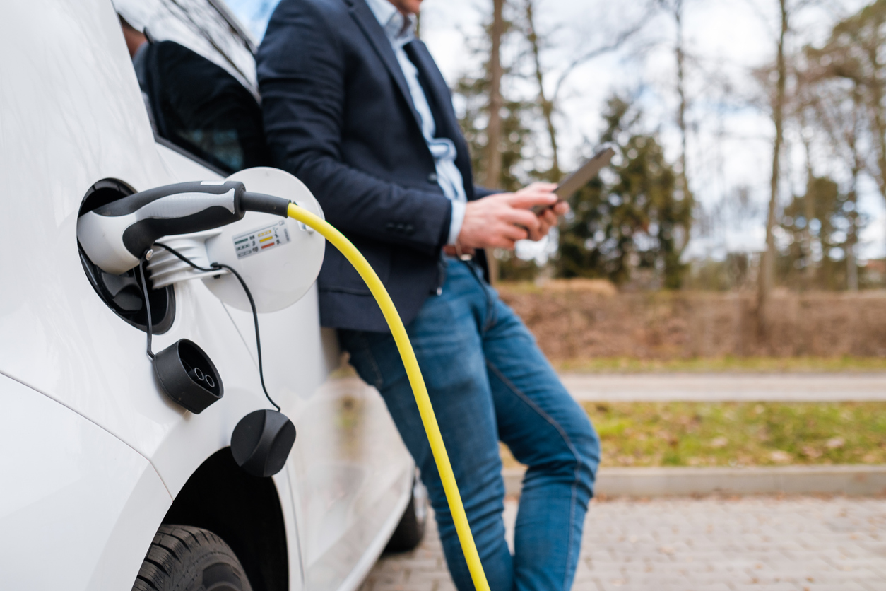https://financedmy.finapp.com.au/wp-content/uploads/sites/91/2026/05/Business-man-EV.jpg